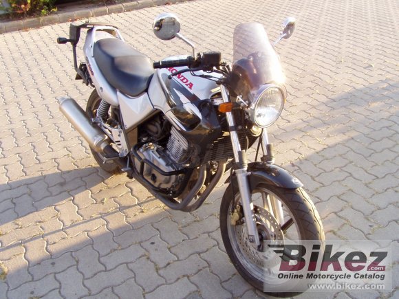 1998 Honda CB 500 photo